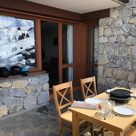 28m2 Vue Pistes Plein Sud Du Dimanche Au Dimanche *